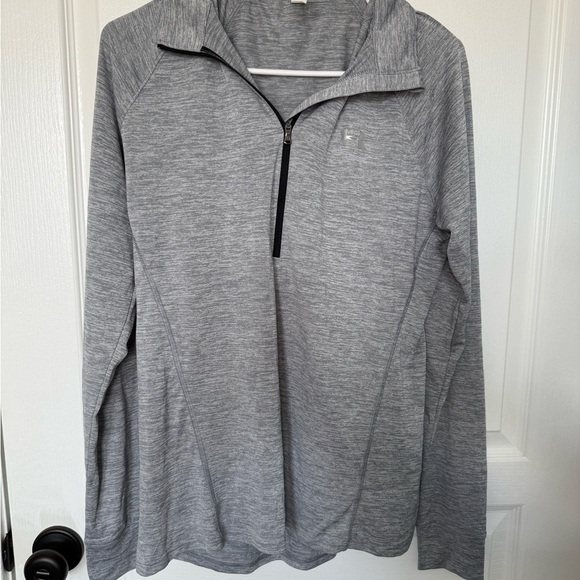 Under Armour Heather Gray Pullover - Picture 3 of 6